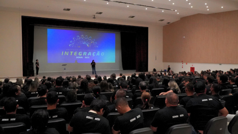 Colaboradores do SENAI e SESI participam de encontro de integração para 2025